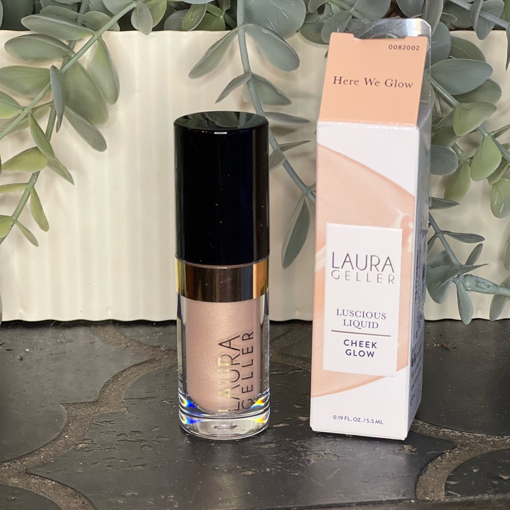 Laura Geller Luscious Liquid Cheek Glow - Here We Glow